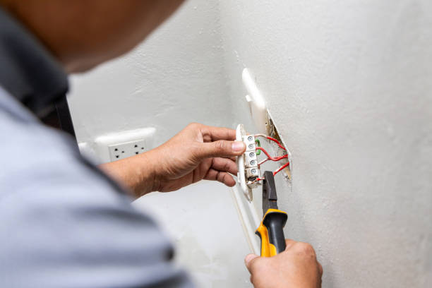 Best 24-Hour Electrician  in Delaware, OH